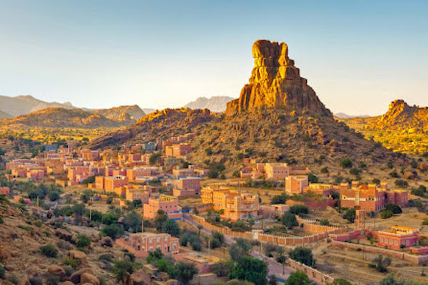 Tafraoute & Tiznit Guided Day Trip